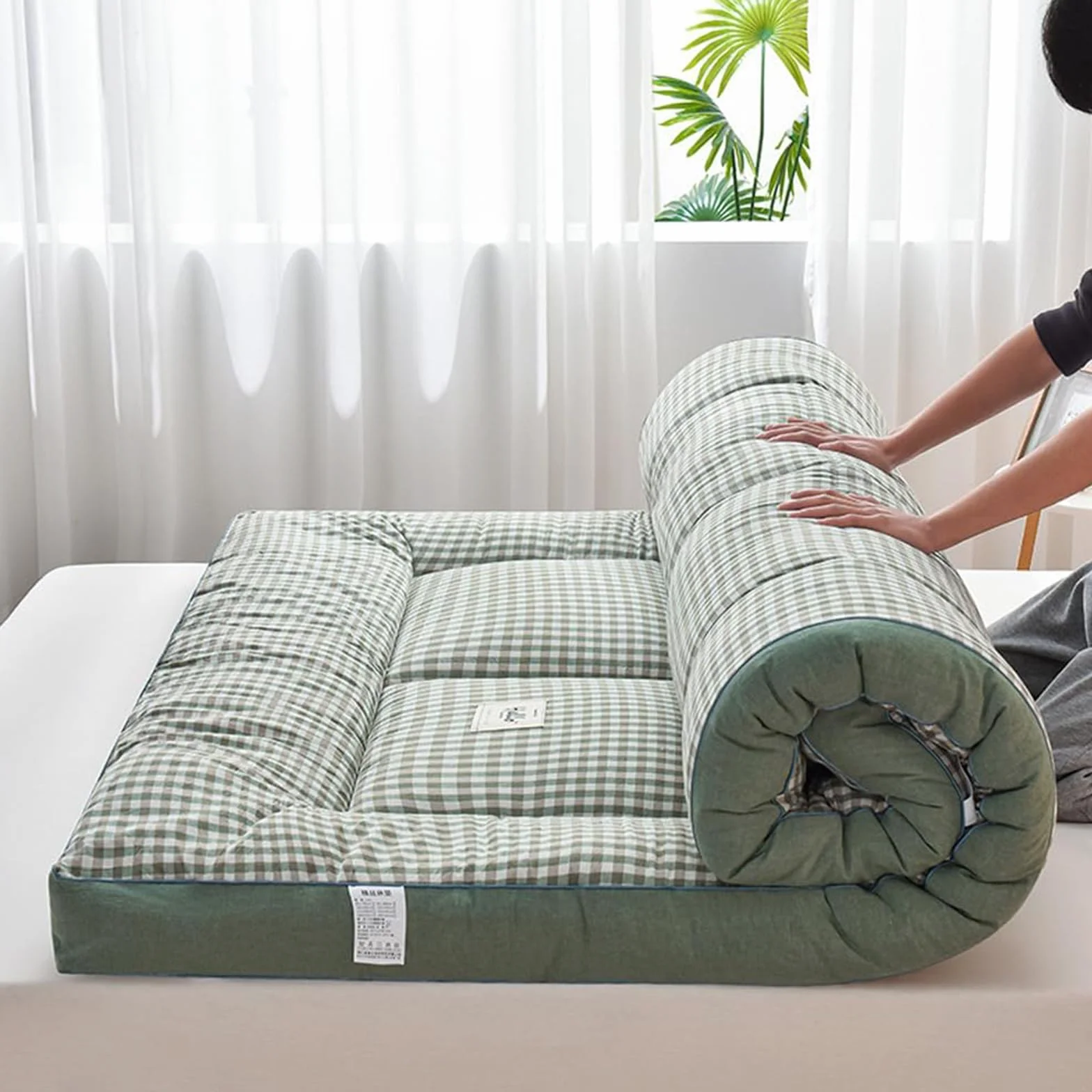 Japoński materac futon składany tatami 120x200 cm zielony