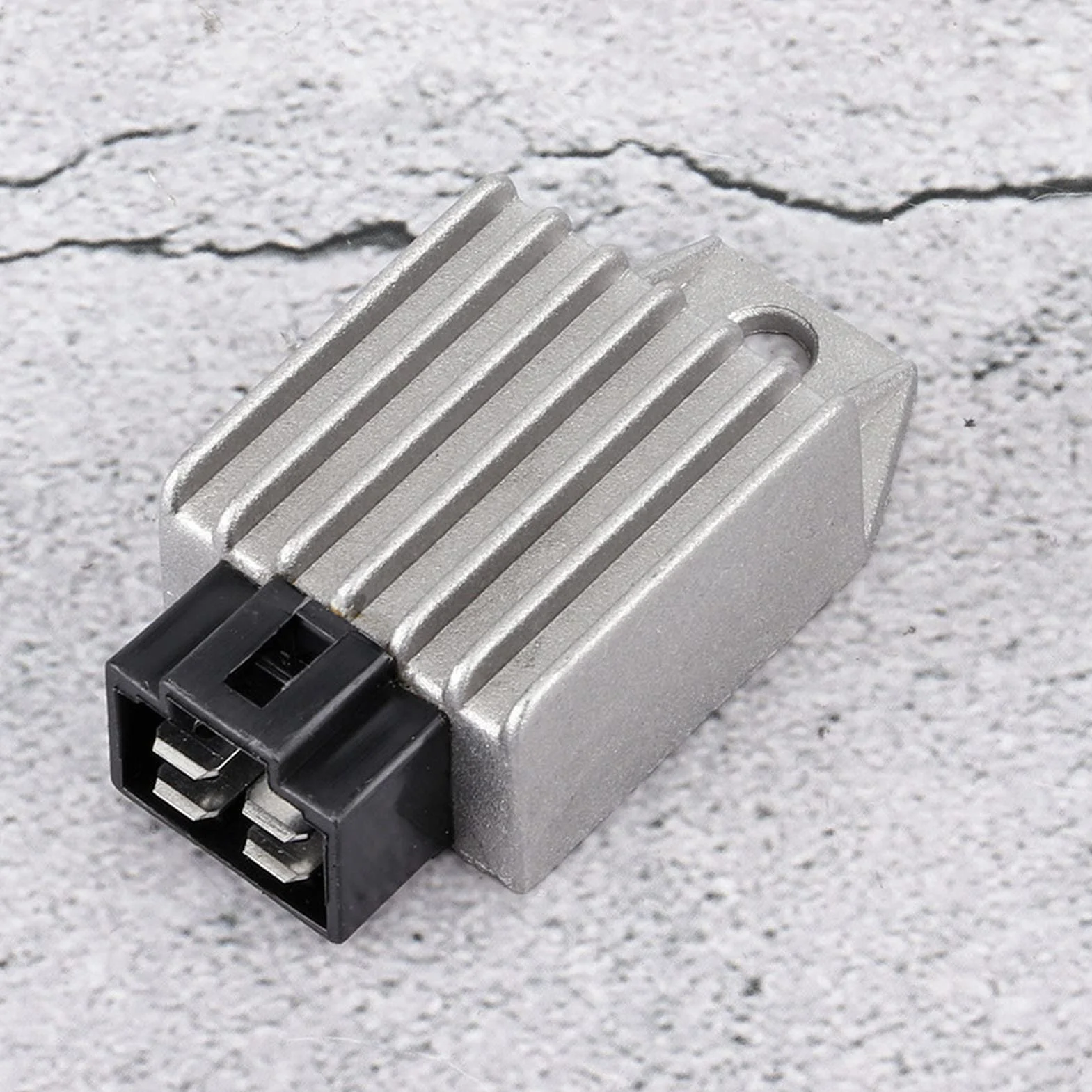 Autostabilizator Regulatora Napięcia, Uniwersalny Motocykl Motocyklowy 12V Prostownik Regulatora Napięcia 4-pinowy