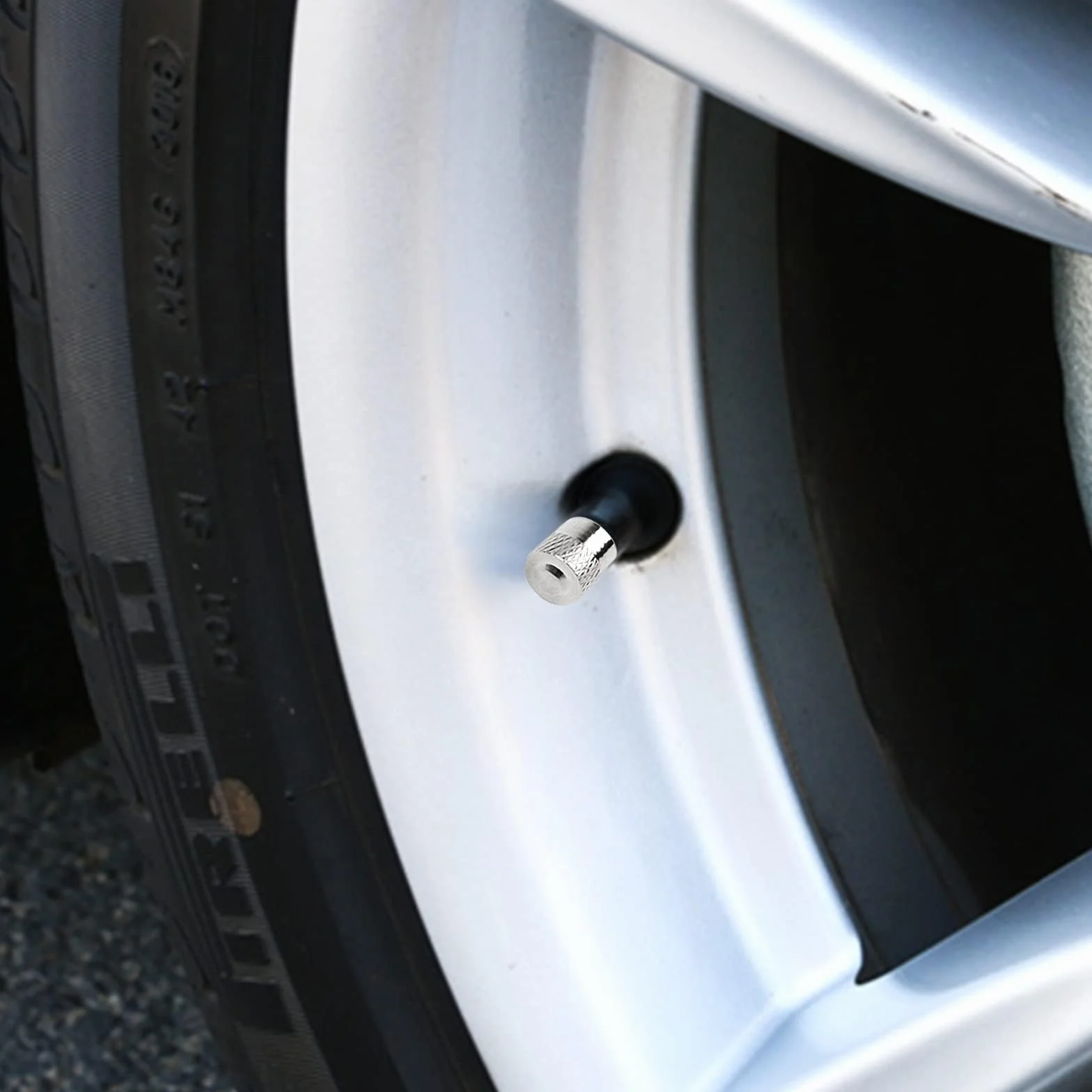 8 sztuk nakładek na wentyl samochodowy z gumowym pierścieniem uszczelniającym, kapturki na wentyle do opon samochodowych, motorowerowych, skuterów